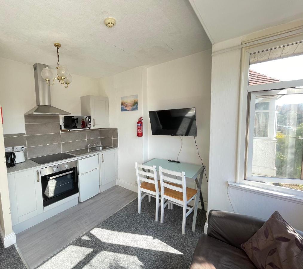 1 Bedroom Holiday Apartment Skegness - Flat 14 Exterior photo